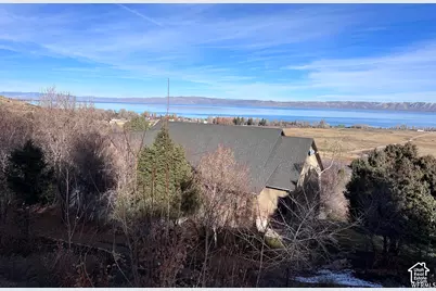 1748 N Randezvous Run, Garden City, UT 84028 - Photo 4