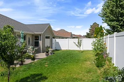 1614 Seneca Dr, Roy, UT 84067 - Photo 18