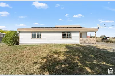9860 W 10400 N, Tremonton, UT 84337 - Photo 2