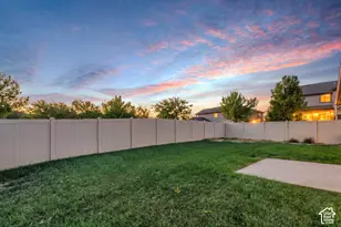 998 Berkshire Dr, North Salt Lake, UT 84054 - Photo 14