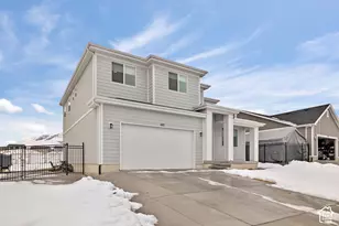 143 E Shorewood Dr, Saratoga Springs, UT 84045 - Photo 2