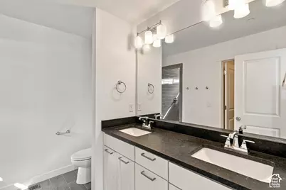84 N 1100 W, Farmington, UT 84025 - Photo 20