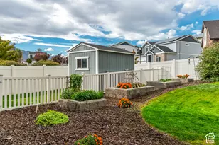6504 W Thistle Rdg Cv, West Jordan, UT 84081 - Photo 24