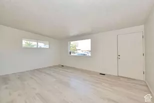 6257 W 3570 S, West Valley, UT 84128 - Photo 6