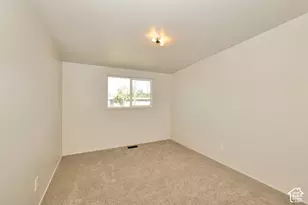 6257 W 3570 S, West Valley, UT 84128 - Photo 18