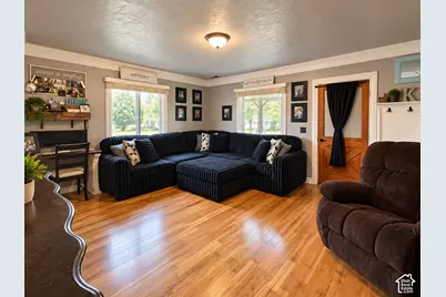 63 N 300 W, Huntington, UT 84528 - Photo 2