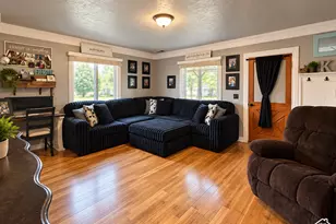 63 N 300 W, Huntington, UT 84528 - Photo 2