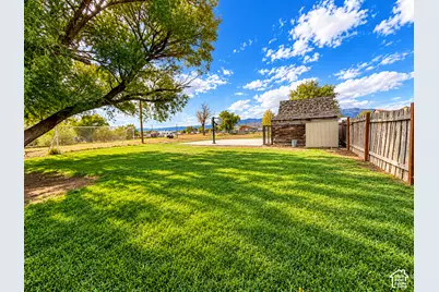 63 N 300 W, Huntington, UT 84528 - Photo 24