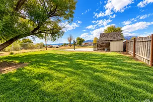 63 N 300 W, Huntington, UT 84528 - Photo 24