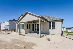 1053 W Chokecherry St, Saratoga Springs, UT 84045 - Photo 32