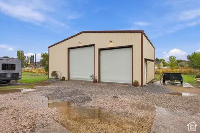 445 S Sunset Dr W, Kaysville, UT 84037 - Photo 40