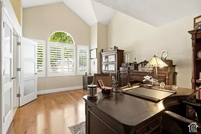 2064 E Village Point Way S, Sandy, UT 84093 - Photo 12