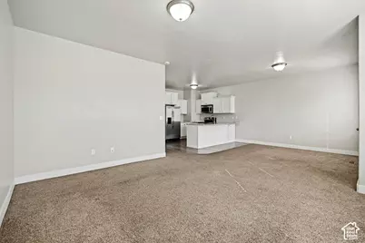 1644 N Venetian Way, Saratoga Springs, UT 84045 - Photo 8