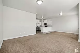 1644 N Venetian Way, Saratoga Springs, UT 84045 - Photo 8