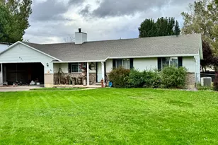 951 S 1100 W, Lehi, UT 84043 - Photo 2