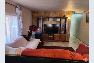1726 W Norman Dr S, West Valley, UT 84119 - Photo 8