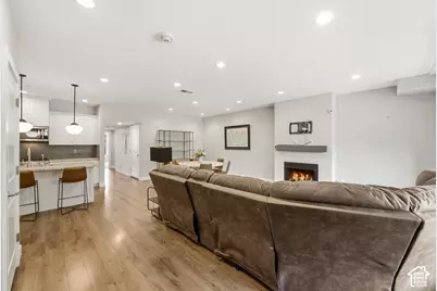 2340 E Phylden Dr S #202, Holladay, UT 84117 - Photo 28