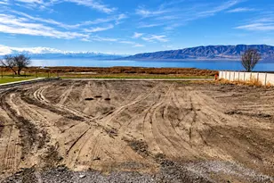 272 S Sunset Dr W, Vineyard, UT 84059 - Photo 1