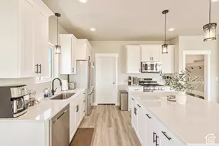 3672 E Barton Dr, Eagle Mountain, UT 84005 - Photo 14
