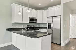 3777 N Prairie Grass Dr W, Lehi, UT 84043 - Photo 10