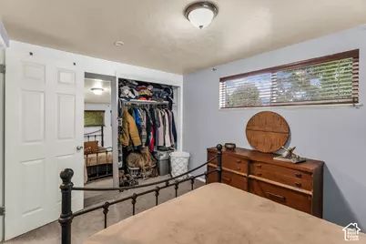 116 W 250 S, Kaysville, UT 84037 - Photo 18