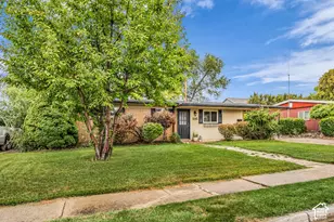 116 W 250 S, Kaysville, UT 84037 - Photo 1