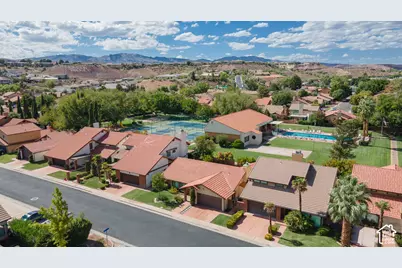 545 S Valley View Dr #137, Saint George, UT 84770 - Photo 50