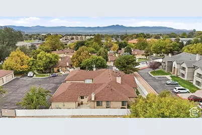 809 E Golden Field Way, Sandy, UT 84094 - Photo 32