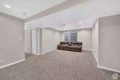 809 E Golden Field Way, Sandy, UT 84094 - Photo 22
