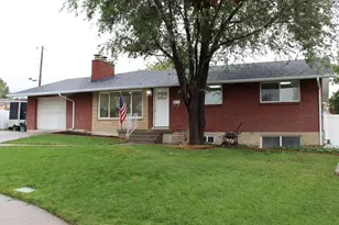 152 E 1600 S, Bountiful, UT 84010 - Photo 1