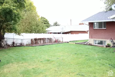 152 E 1600 S, Bountiful, UT 84010 - Photo 6
