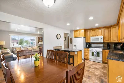 2202 N 1300 W, Clinton, UT 84015 - Photo 8