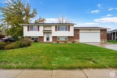2202 N 1300 W, Clinton, UT 84015 - Photo 2