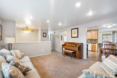 2202 N 1300 W, Clinton, UT 84015 - Photo 6