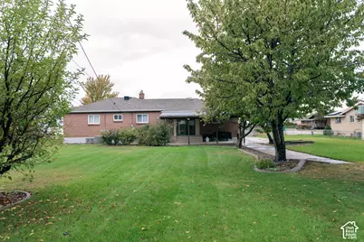 5208 S 2375 W, Roy, UT 84067 - Photo 40