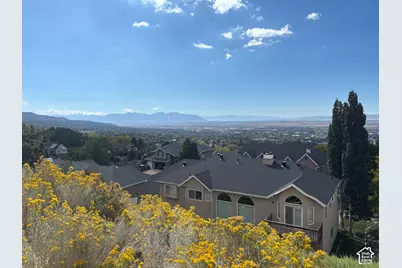 116 S Viewcrest Cir E #19, Bountiful, UT 84010 - Photo 4
