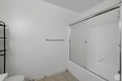 1407 W 2350 S, Woods Cross, UT 84087 - Photo 24