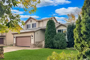 1407 W 2350 S, Woods Cross, UT 84087 - Photo 2