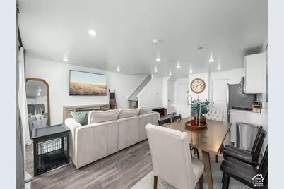 717 W 1920 S #1012, Provo, UT 84601 - Photo 2