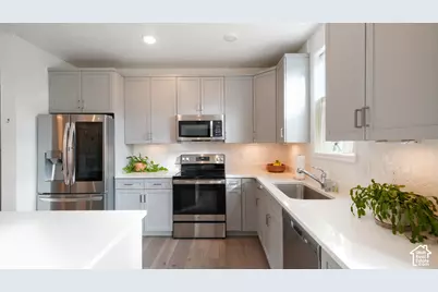 8344 S Iris Lumi Ln W #303, Midvale, UT 84047 - Photo 8