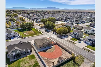 3982 W 910 S, Syracuse, UT 84075 - Photo 34