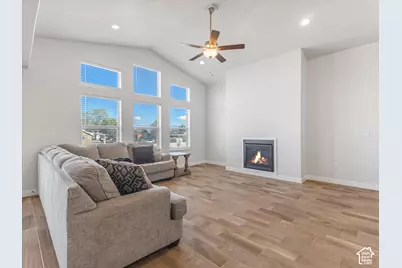 3982 W 910 S, Syracuse, UT 84075 - Photo 6