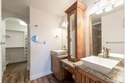 4400 S Albright Dr, Holladay, UT 84124 - Photo 16