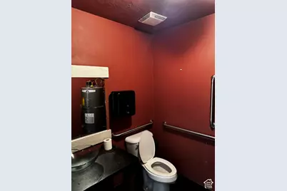 139 S State St #9, Lindon, UT 84042 - Photo 12