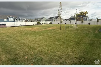 3746 S 5400 W, Hooper, UT 84315 - Photo 52
