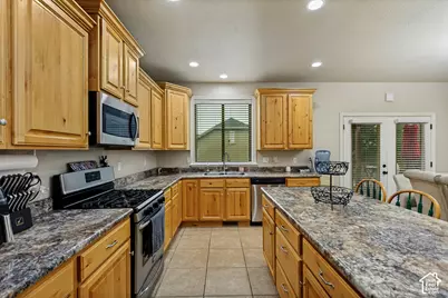 53 W Lake View Terrace Rd, Saratoga Springs, UT 84045 - Photo 10