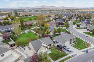 380 W Hillside Dr, Saratoga Springs, UT 84045 - Photo 6