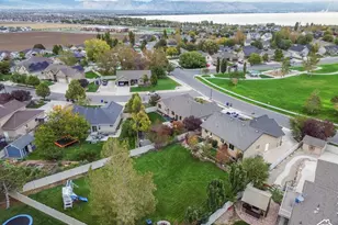 380 W Hillside Dr, Saratoga Springs, UT 84045 - Photo 10