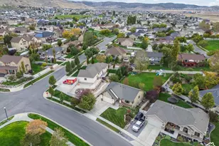 380 W Hillside Dr, Saratoga Springs, UT 84045 - Photo 8
