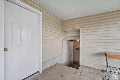 1673 S 2350 W, West Haven, UT 84401 - Photo 36